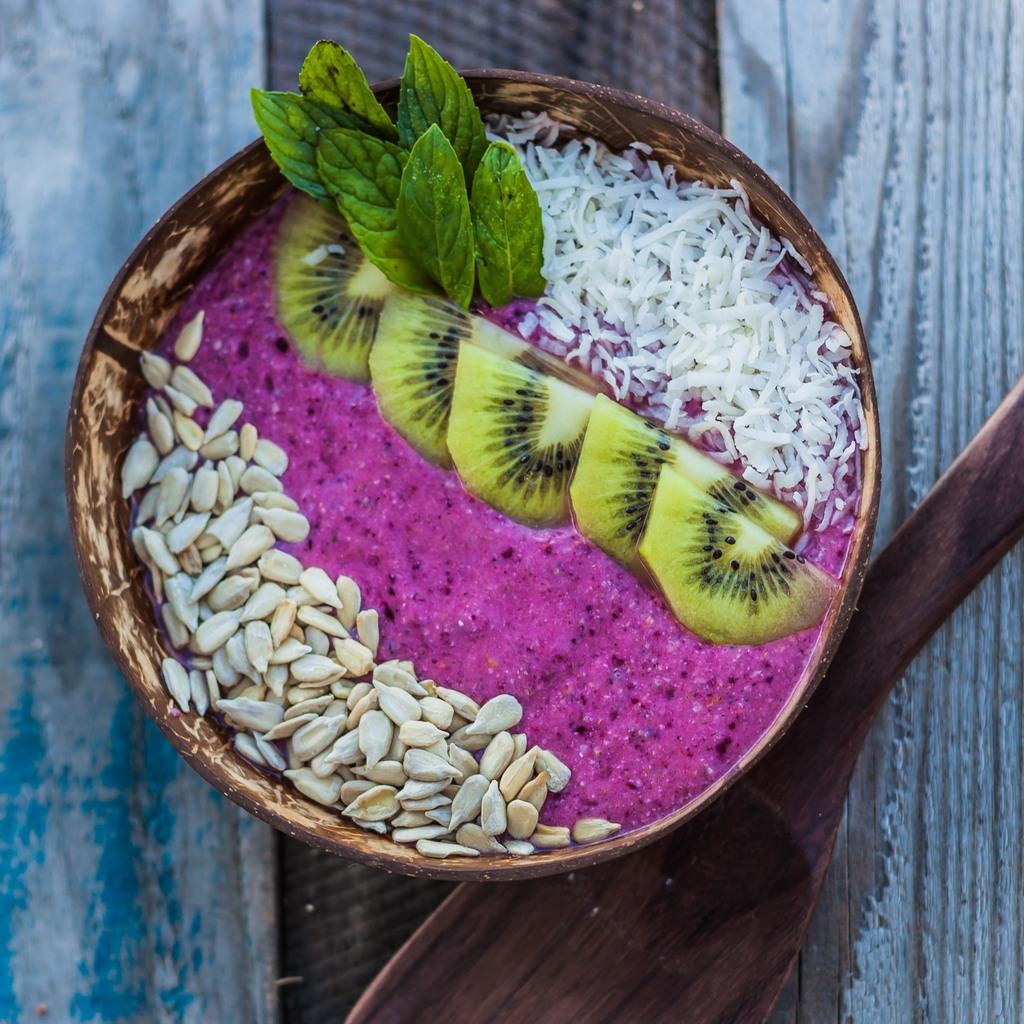 Berry and Coconut Smoothie Bowl
